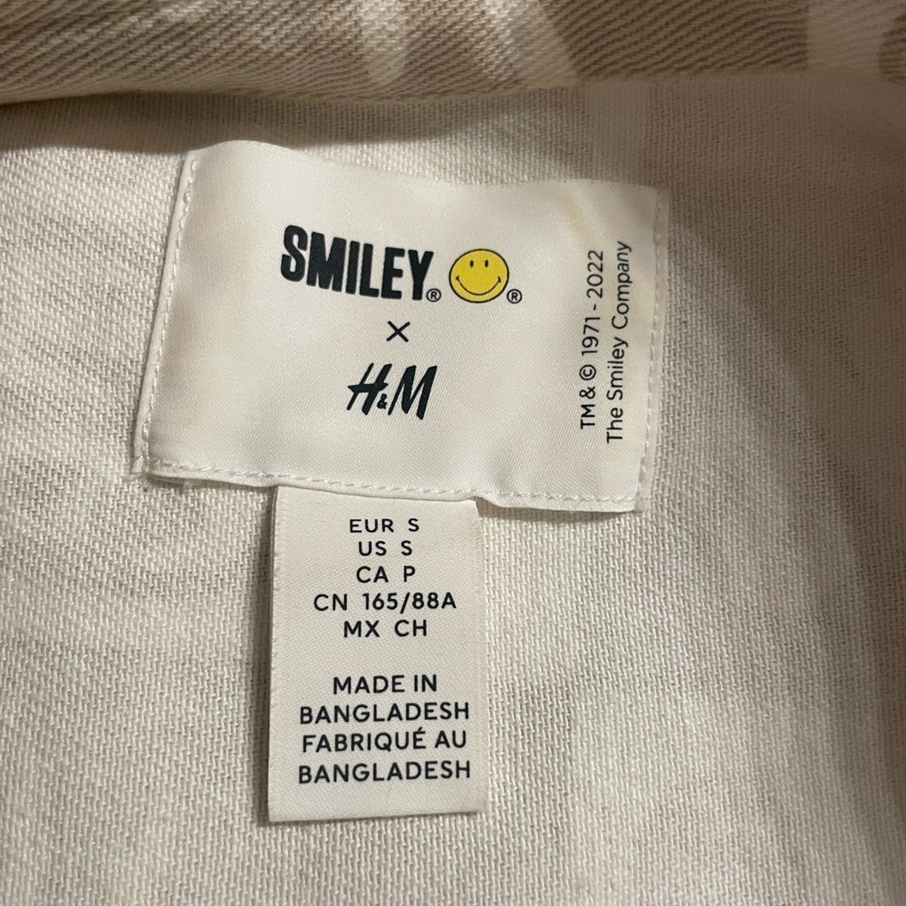 Smiley x H&M Jacket Graphic Relaxed Fit Streetwear Women's S Tan Beige Shacket - Picture 9 of 10